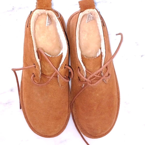 BEARPAW Ankle Boots. Size 7 - Picture 5 of 7